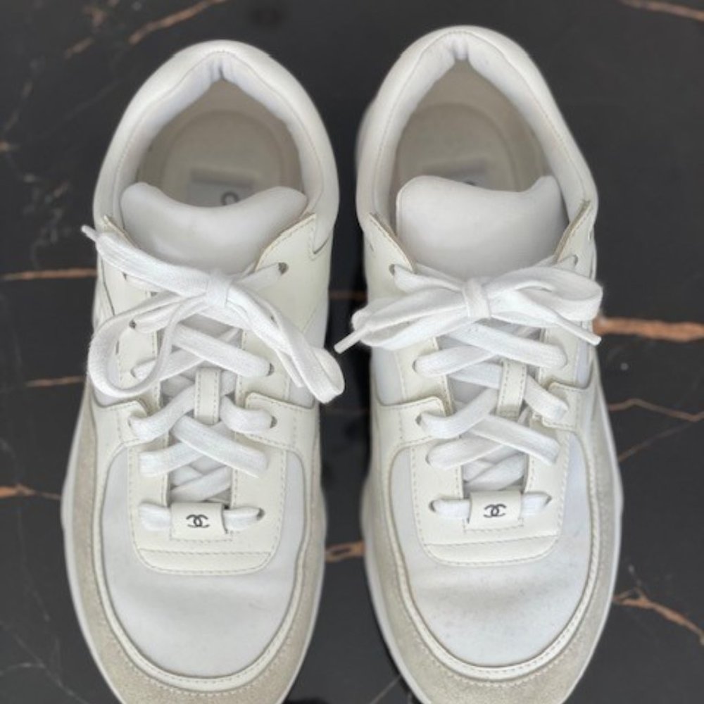 Chanel - Picture 4 of 5